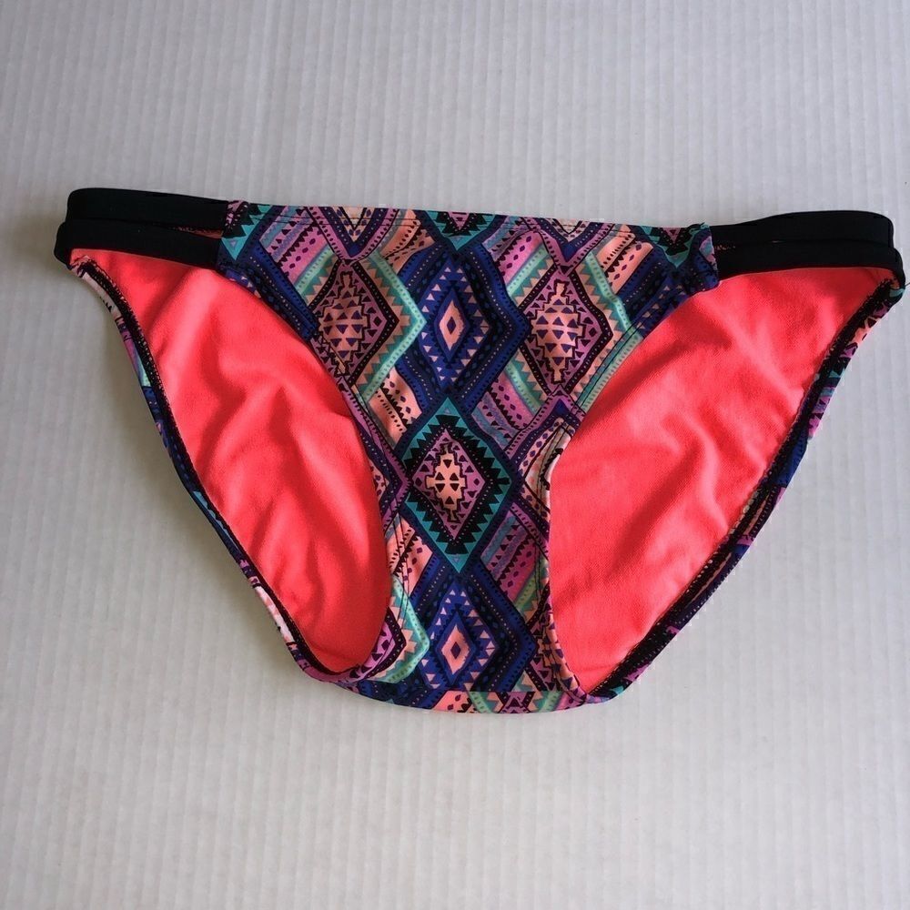 Xhilaration size small mixed color bikini bottoms